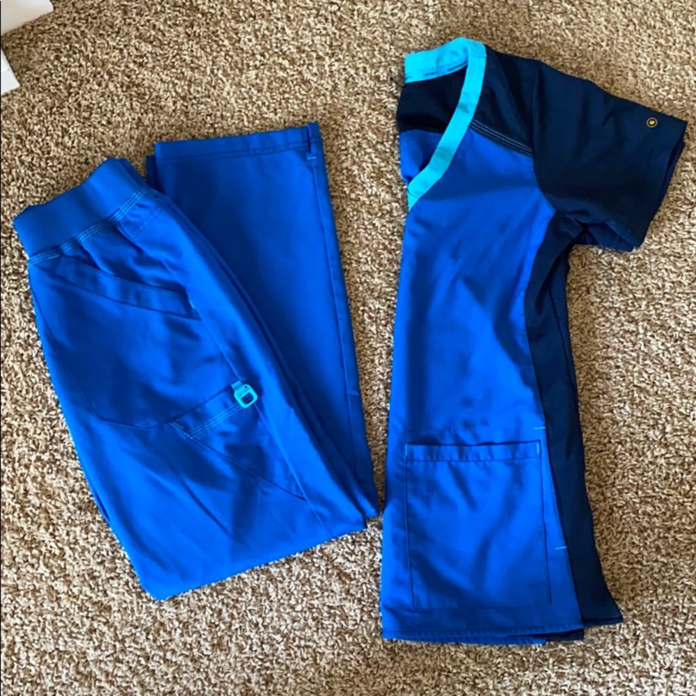 Carhartt Royal Blue/Navy Scrub Set